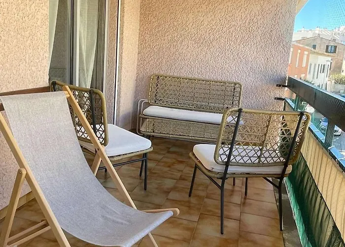 Sm 340-206 Maxime Centre-ville En Mezzanine * Sainte-Maxime